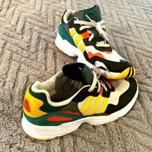 10.5 Adidas only wore twice very good styling comfortable shoe.